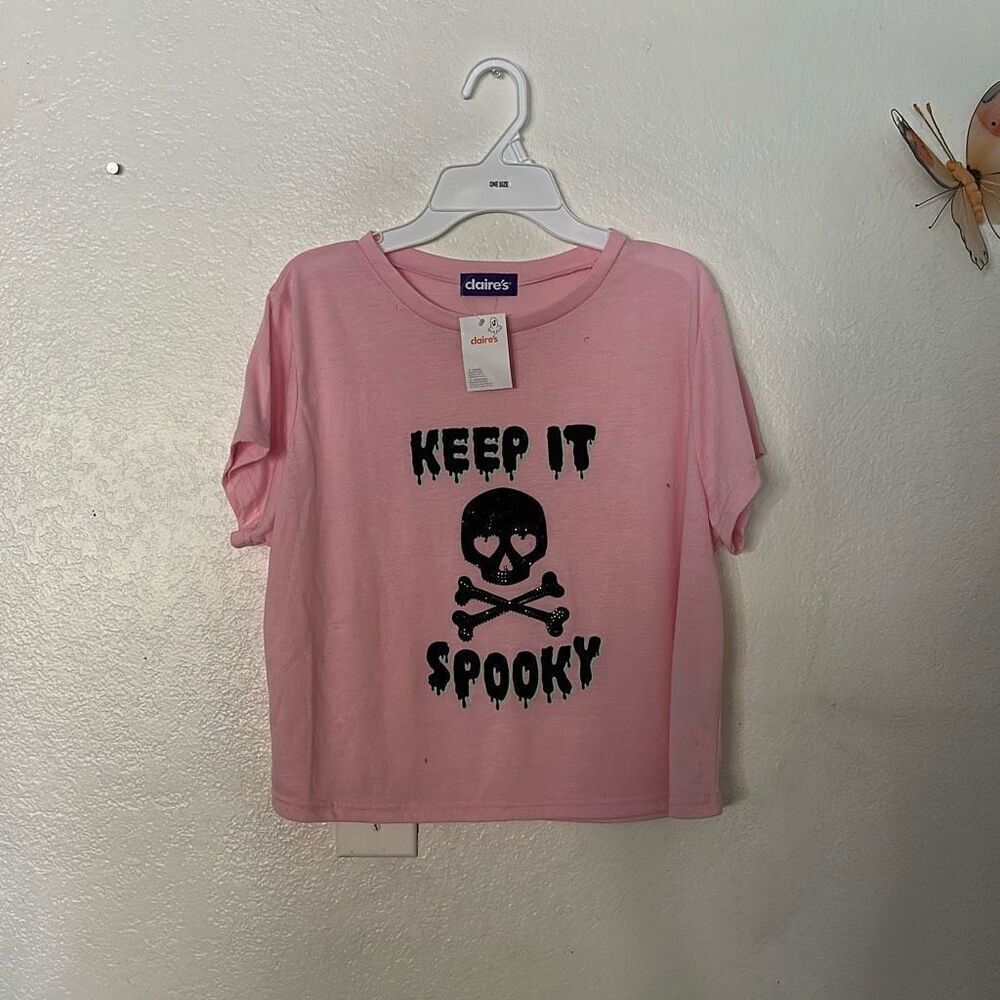 Claire’s one size ( small - Large) pink keep it spooky lounge Shirt NWT